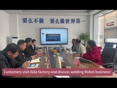 Automatische Roboter-Schweißgeräte für die Metallverarbeitung / Automobilindustrie